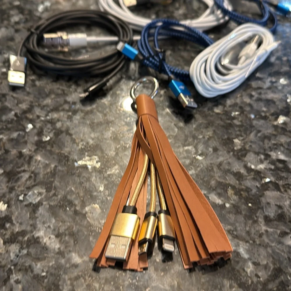 iPhone 14 and earlier cables